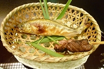 信州牛ヒレ肉と鮎の塩焼き