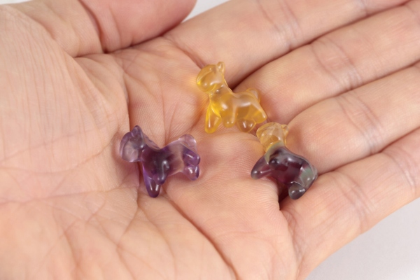 2026年午年 新春プレゼントキャンペーン 手の上のフローライトの午